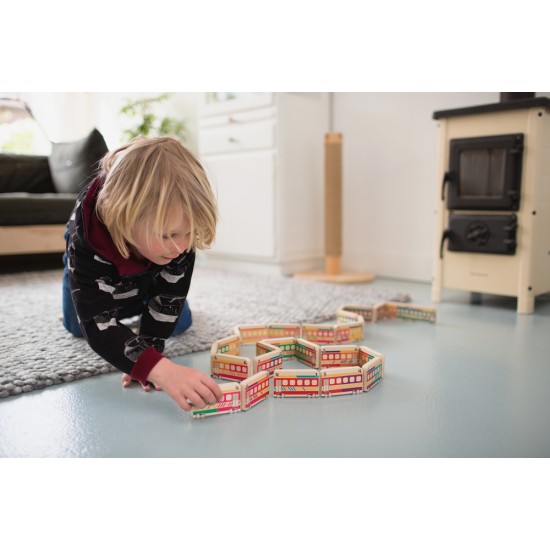 DOMINO TRAINS