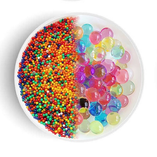 MESSY PLAY COLOR BEANS
